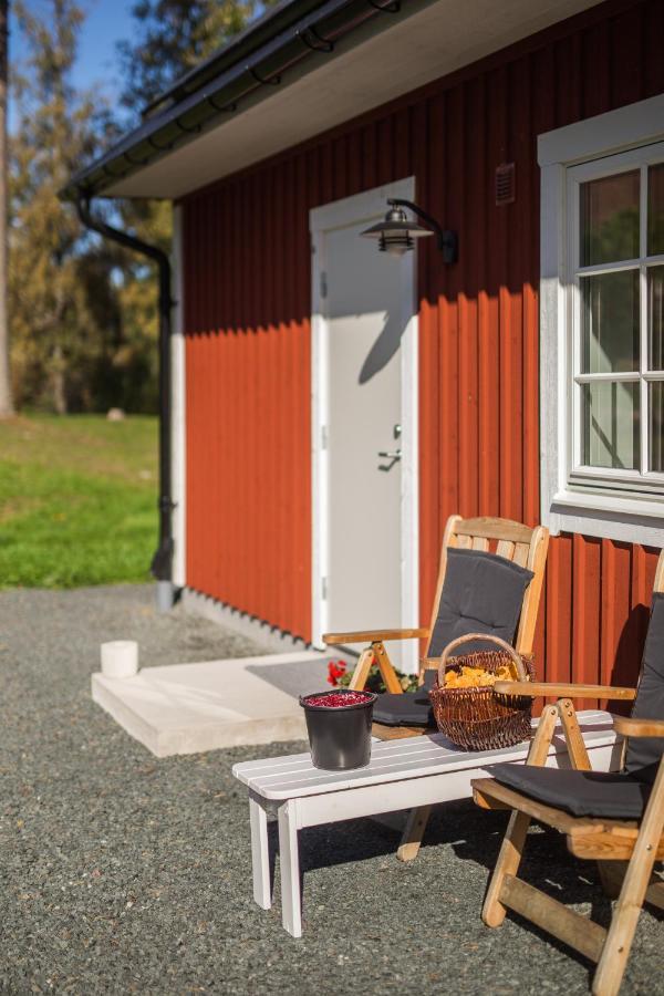Solar Lake Cottage Jönköping Buitenkant foto