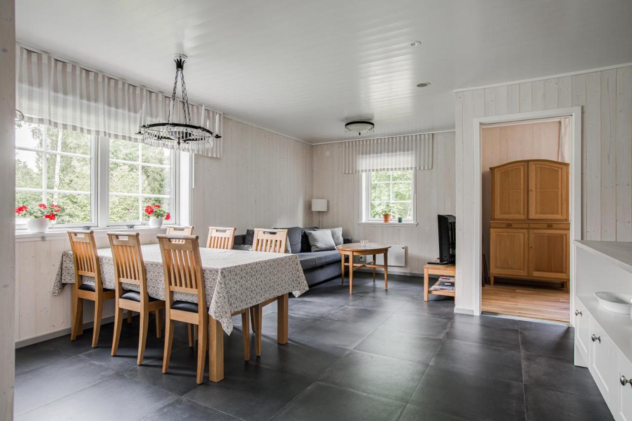 Solar Lake Cottage Jönköping Buitenkant foto